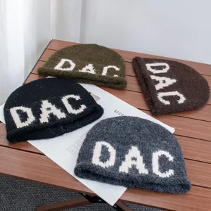 Gorro de punto estilo coreano con letra DAC otoño invierno cálido gorro slouchy mujer