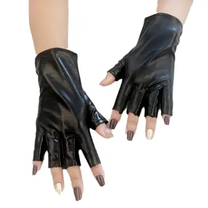 Black patent leather fingerless gloves for stage performance, dance parties and cosplay events.