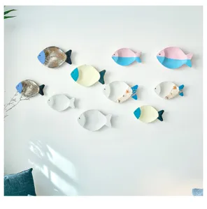 Mediterranean marine style wooden fish wall hanging decorations for home and cafe decor.