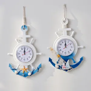 Reloj de pared estilo mediterráneo ancla y timón de madera para decoración del hogar.