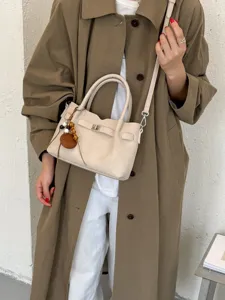 Chic minimalist shoulder bag for women stylish crossbody bag in beige autumn new design