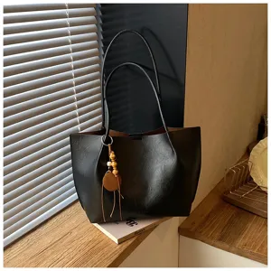 Bolso tote negro vintage de gran capacidad para mujer, bolso de hombro minimalista trabajo.