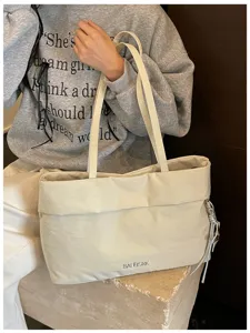 Borsa tote grande capacità casual da donna borsa a tracolla minimalista in tessuto leggero