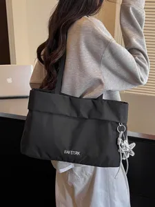 Borsa tote nera casual da donna, borsa a spalla di grande capacita per lavoro e viaggi.