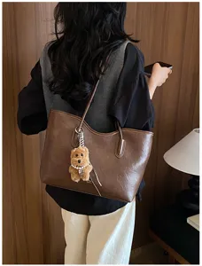 Megali kafe dermatini tsanta shopper gia gynaikes ergasia foititria moda tsanta omou