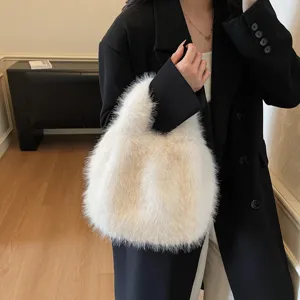 White fluffy plush handbag for women, soft faux fur shoulder tote bag for autumn and winter season.