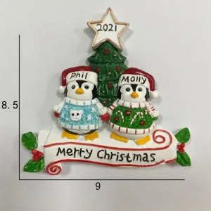 Cute Christmas penguin family tree hanging ornament resin decoration holiday gift 2021