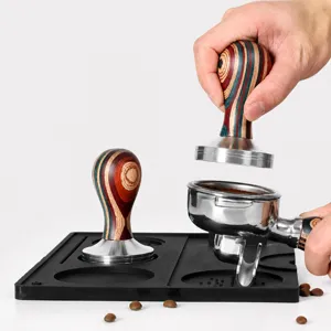 Pressino per Caffè in Acciaio Inossidabile Con Manico in Legno Colorato Martello per Caffè Fondo Piatto e Filettato Strumento per Barista