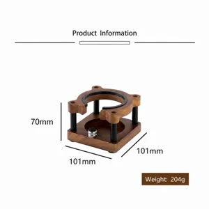 Multifunctionele koffiestamperhouder van massief hout en professionele opbergstandaard.