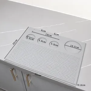 Tapis de bar en silicone gris antidérapant organisateur station café 40x30cm pratique