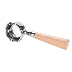 Espressomaschinen Siebträger mit Holzgriff und Edelstahleinsatz für den Kaffeegenuss.