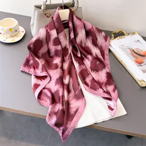 Women Leopard Print Satin Square Scarf Retro Printed Shawl Sun Protection Hair Scarf Fashion Silk-Like Bandana Accessory