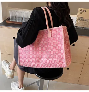 Pink woven double happiness tote bag, large capacity shoulder bag for wedding bride gift.