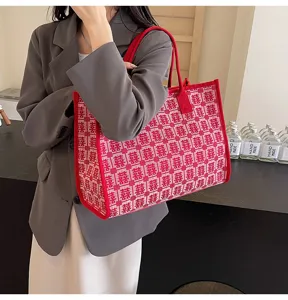 Red woven tote bag with double happiness pattern, large capacity wedding bridal shoulder bag.