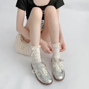 Sommer japanische dünne Spitzen Socken Ballett Stil Wadenlange Lolita Socken mit Schuhen