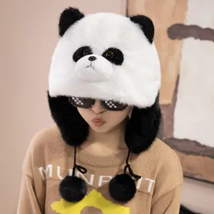 Lindo gorro de peluche de panda con orejeras y pompones esponjosos, gorro cálido de invierno.