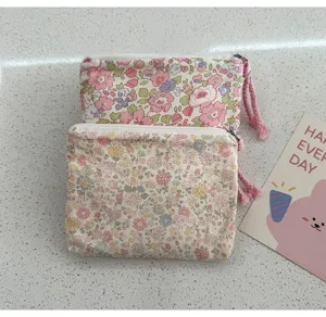 Floral print mini canvas zipper pouch, cute student coin purse and lipstick makeup bag.