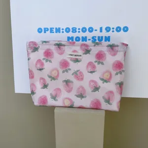 Borsa cosmetica fragola rosa grande capacità pochette trucco portatile simpatica borsa stoccaggio