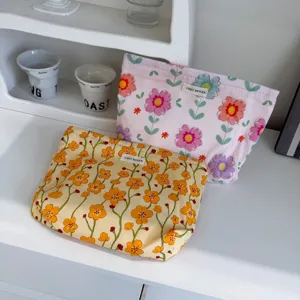 Floral cosmetic bag canvas makeup pouch portable toiletry storage organizer cute floral purse