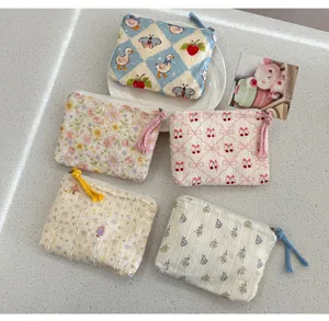 Cute floral zipper pouch portable makeup bag small coin purse aesthetic canvas storage bag