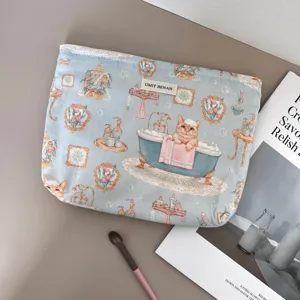 Large capacity cosmetic bag featuring a cute cat bath design, perfect for travel and daily storage needs.