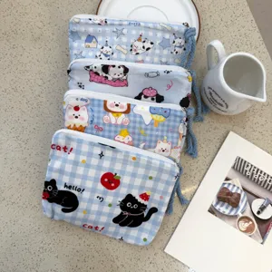 Set di graziosi sacchetti con zip in tela a quadri blu, borsa per trucco versatile per viaggi.