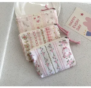 Mini floral canvas coin purse portable lipstick storage bag cute aesthetic zipper pouch