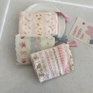 Cute floral fabric coin purse mini portable canvas zipper pouch makeup headphone storage bag
