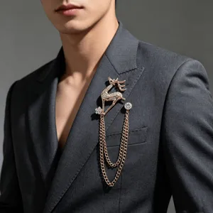 Rhinestone deer tassel brooch for suit, elegant metal lapel pin anti-glare accessories