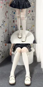 Grazioso collant Lolita con fiocchi e cinturini, bellissimi calzini bianchi di moda.