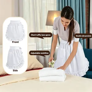 Tablier court en dentelle blanche avec doubles poches et taille réglable pour le quotidien.