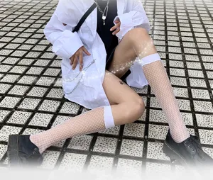 Calze alte a rete bianche da donna, calze a tubo cavo in rete in stile gotico.