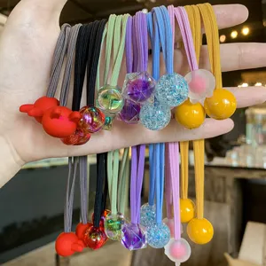 Kleurrijke lange haarrekkers met schattige cartoon hangers, elastische haaccessoires.