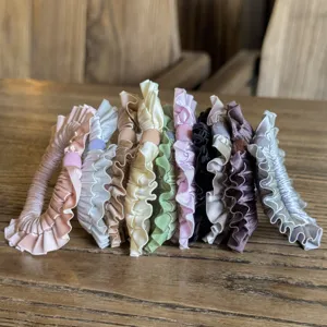 Elastico per capelli in raso stile coreano, scrunchie arricciato carino per uso quotidiano.