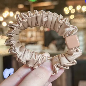 Chouchou carré de style coréen grand élastique élégant en satin pour accessoires de coiffure