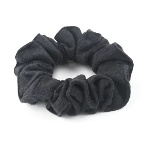 Elegante elastico per capelli in lana grigio scuro da donna, accessorio di stile per code.