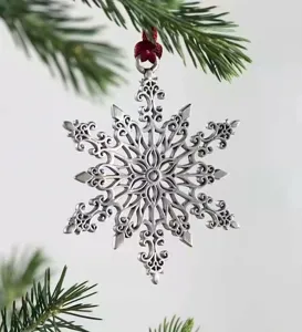 Vintage Silver Snowflake Christmas Tree Ornament Hanging Pendant Holiday Party Decoration Detail