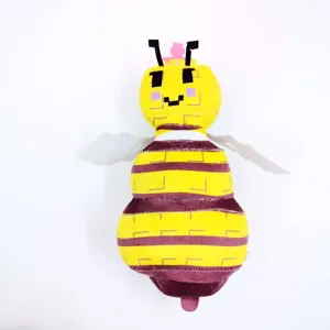 Simpatico peluche ape regina pixel, morbida bambola di stoffa con corona per bambini.
