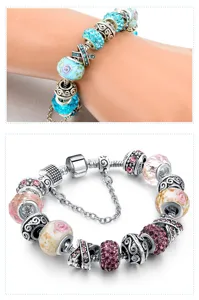 Pandora Stil Charm Armband DIY Silber Metall Schlangenkette mit bunten Glasperlen.
