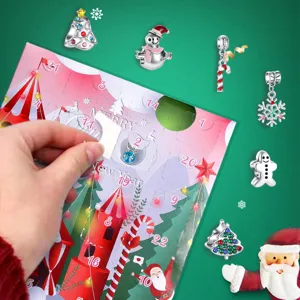Weihnachtskalender DIY Armband Anhänger Set mit süßen Festtagsmotiven Geschenkbox.