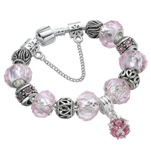 Zilverkleurige bedelarmband met sprankelende roze kristalraam kralen en hartvormige spacers voor dames