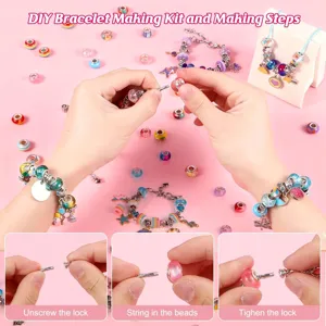 DIY armbanden maakset met kleurrijke kralen en bedels en duidelijke stappen voor kids.