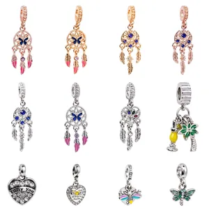 Lega Strass Acchiappasogni Piuma Farfalla Cuore Ciondoli Perline DIY Braccialetto Accessori per Gioielli