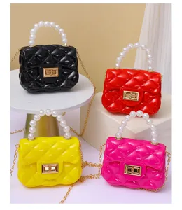 Borsa a tracolla jelly per bambini con manico di perle e design trapuntato colorato.