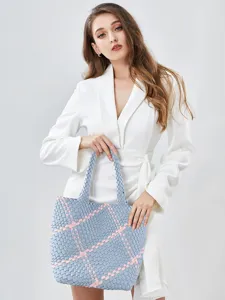 Hand-woven color-blocking large capacity tote bag, stylish shoulder bag for daily casual use.