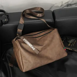 Men large capacity brown leather shoulder bag casual messenger bag fashion crossbody bag