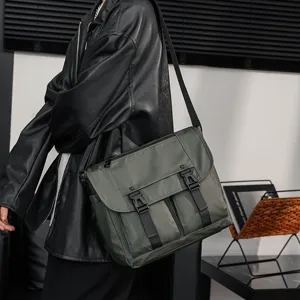 Waterproof Oxford cloth messenger bag retro shoulder bag casual fashion crossbody bag