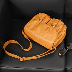 Retro leather small square shoulder crossbody bag for daily casual streetwear and cycling.
