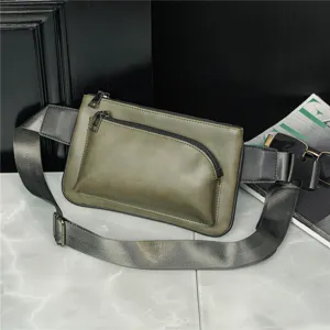 Men street fashion chest bag vintage green PU leather crossbody waist bag with zip pocket.