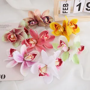 Doble horquilla de tela de orquídea vacaciones estilo bohemio pinza de pelo floral.
